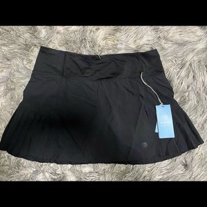 MPG black pleated skirt